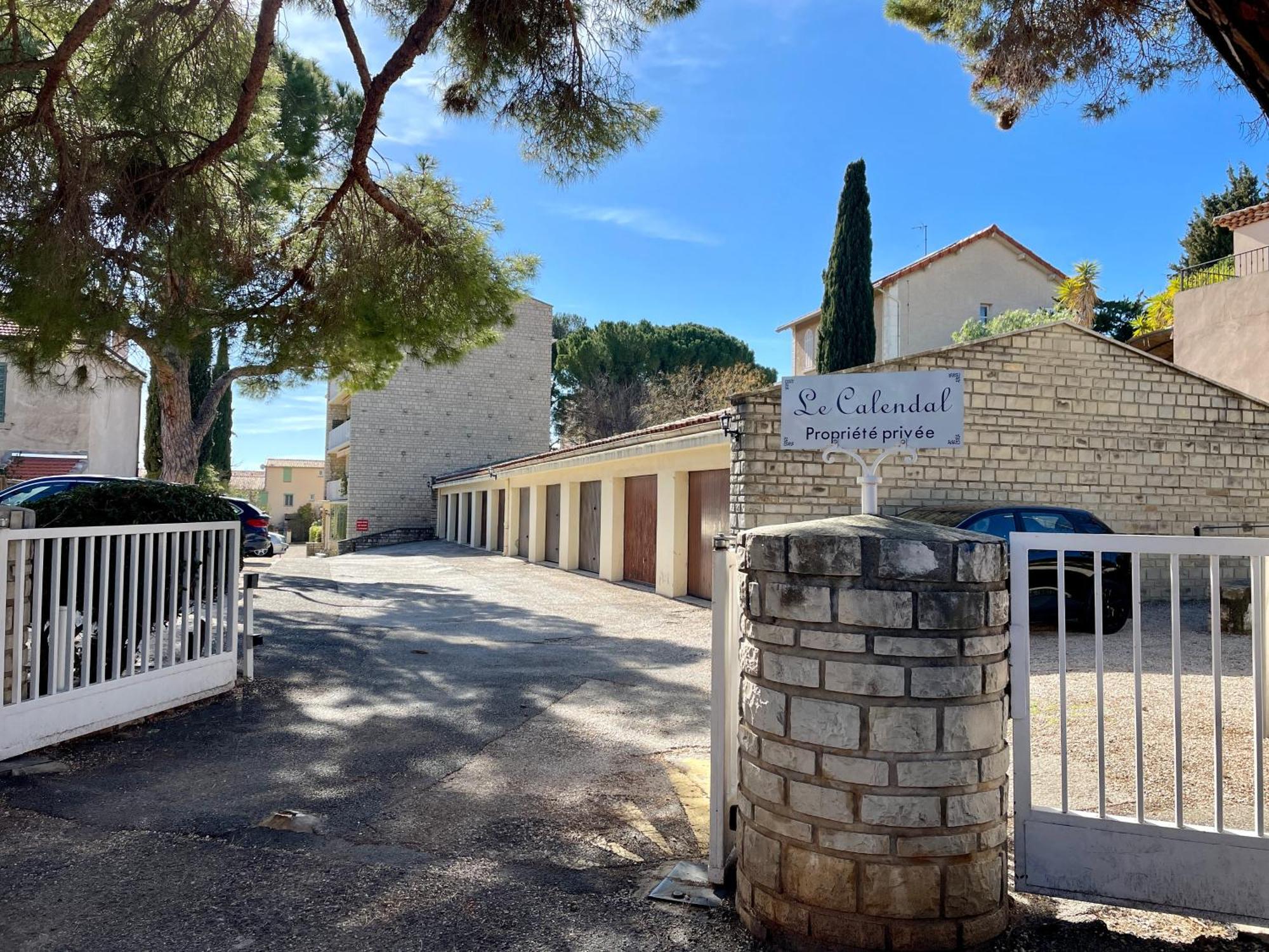 Appartement Au Coeur Et Au Calme De Bandol, Parking Et Climatisation Extérieur photo