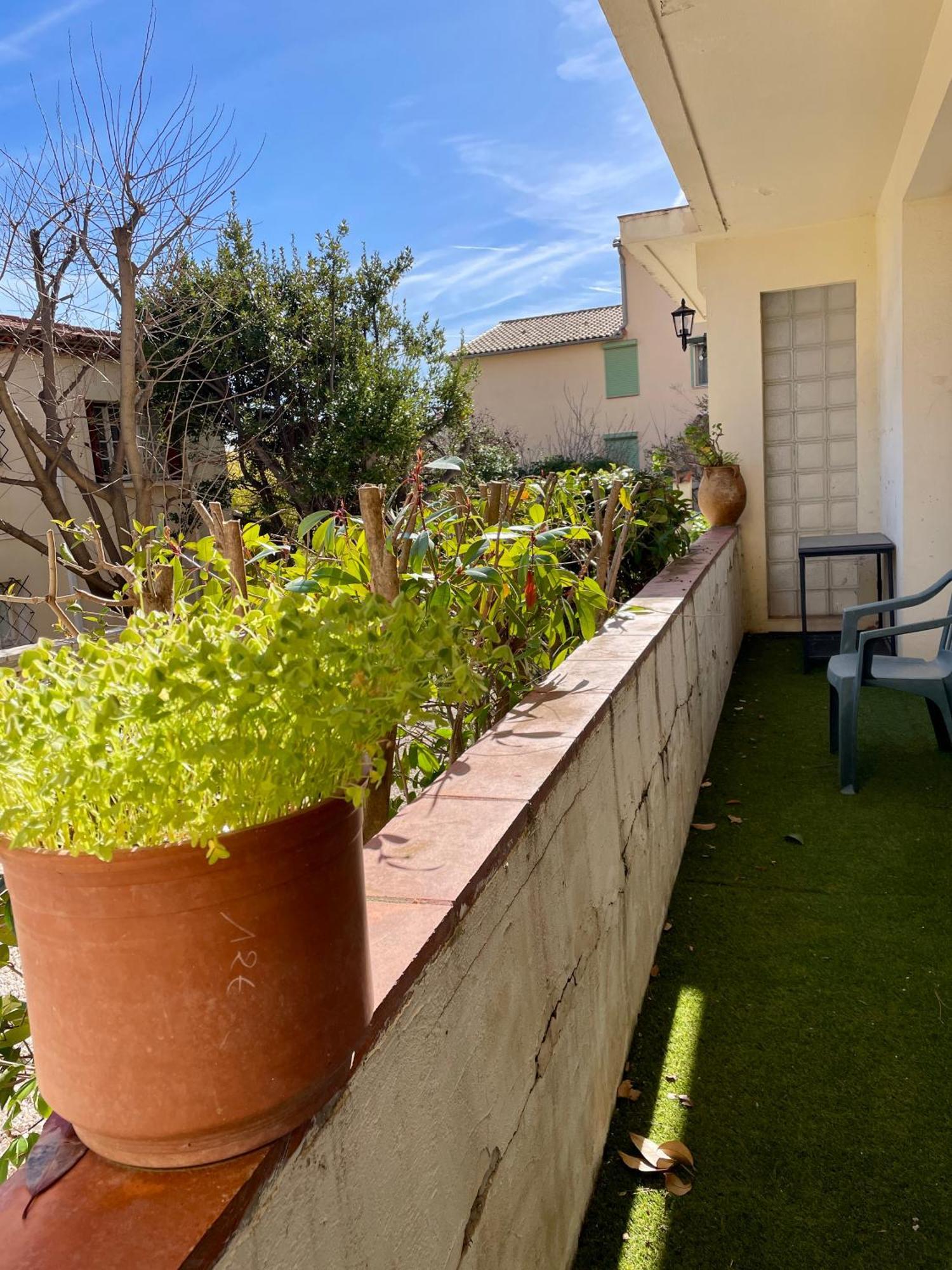 Appartement Au Coeur Et Au Calme De Bandol, Parking Et Climatisation Extérieur photo