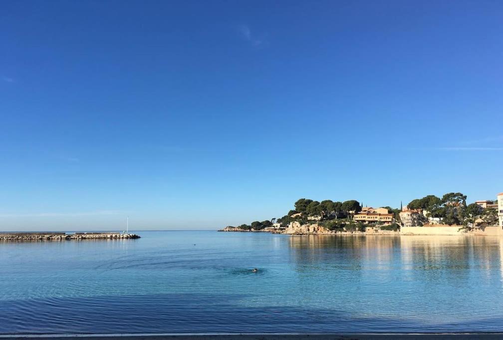 Appartement Au Coeur Et Au Calme De Bandol, Parking Et Climatisation Extérieur photo