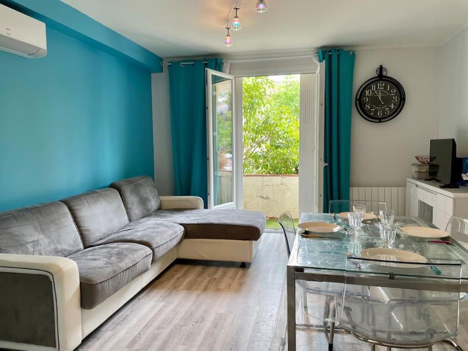 Appartement Au Coeur Et Au Calme De Bandol, Parking Et Climatisation Extérieur photo